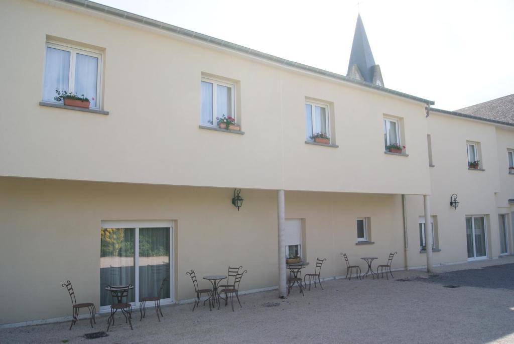 Logis Hotel & Restaurant Du Chemin Des Dames Corbeny Exterior photo