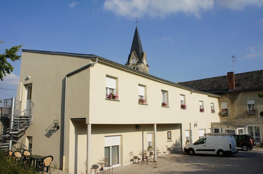 Logis Hotel & Restaurant Du Chemin Des Dames Corbeny Exterior photo