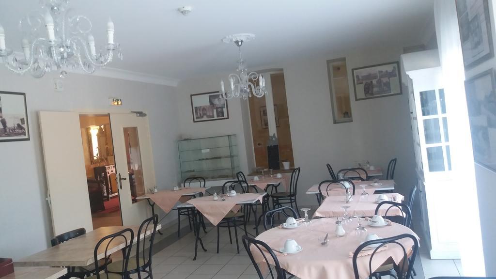 Logis Hotel & Restaurant Du Chemin Des Dames Corbeny Exterior photo